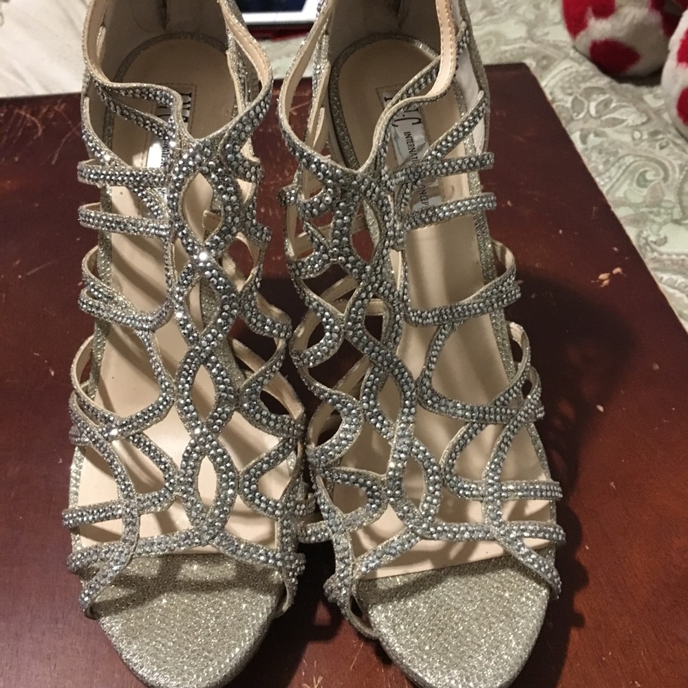 Rhinestone champagne colored evening shoes